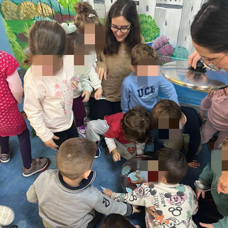 Δράση ευαισθητοποίησης στις ιδέες αλληλεγγύης ,  σεβασμού, ανεκτικότητας, φιλίας, αγάπης, αποδοχής και εθελοντισμού ( 1ος ΠΑΙΔΙΚΟΣ ΣΤΑΘΜΟΣ ΕΛΕΥΣΙΝΟΣ