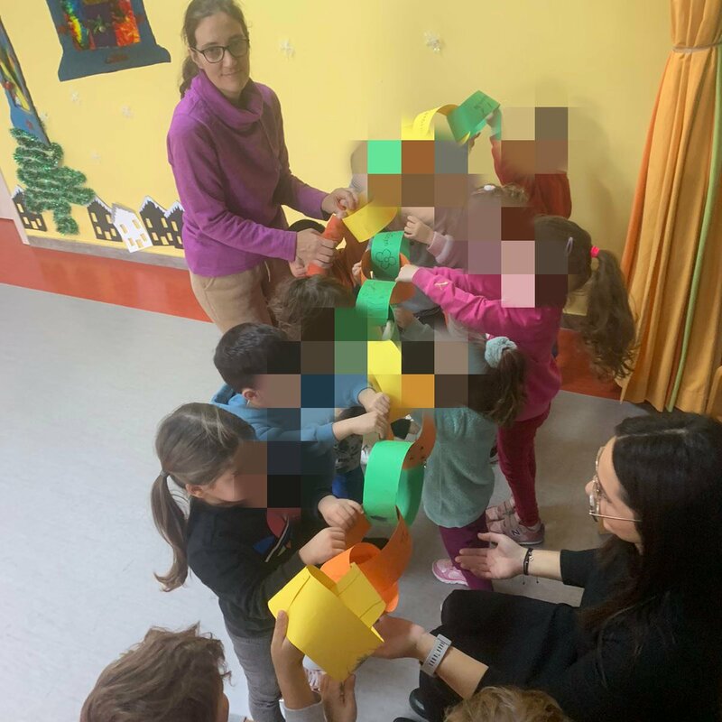 Δράση ευαισθητοποίησης στις ιδέες αλληλεγγύης ,  σεβασμού, ανεκτικότητας, φιλίας, αγάπης, αποδοχής και εθελοντισμού ( 1ος ΠΑΙΔΙΚΟΣ ΣΤΑΘΜΟΣ ΕΛΕΥΣΙΝΟΣ